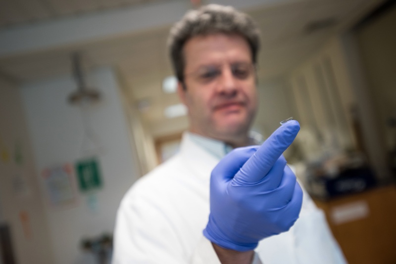 Daniel Kohane, co-developer of drug-eluting contact lens