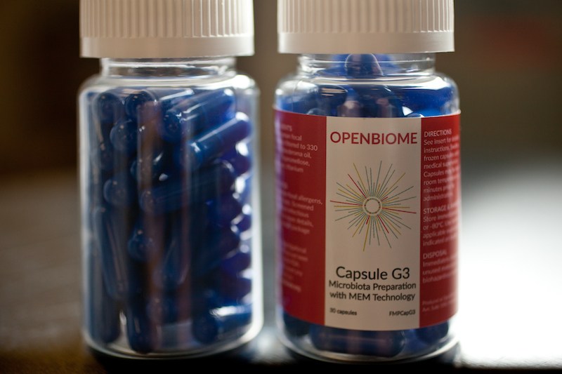 Bottles of encapsulated fecal microbiota