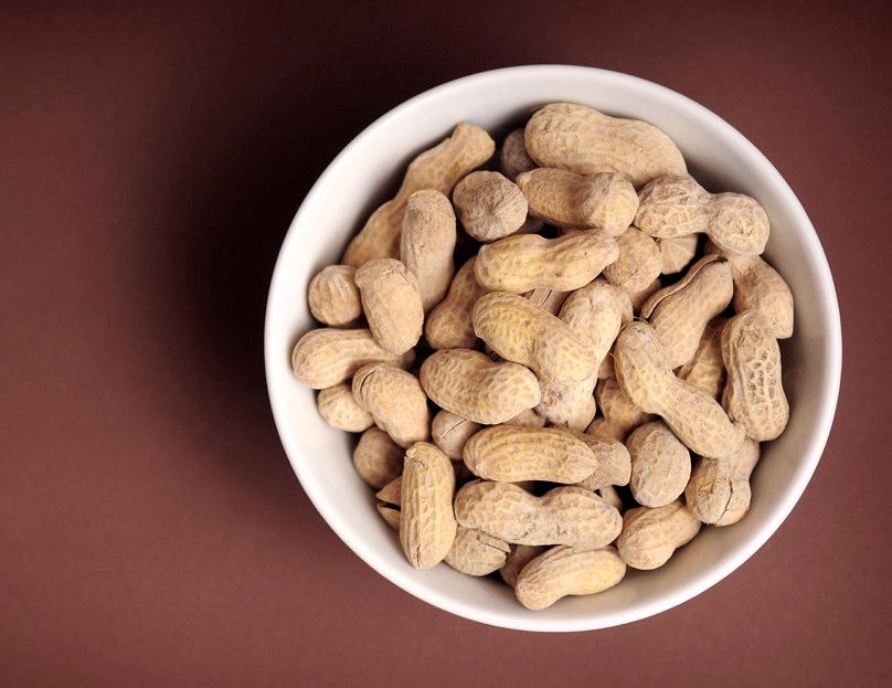 Photo of bowl of peanuts